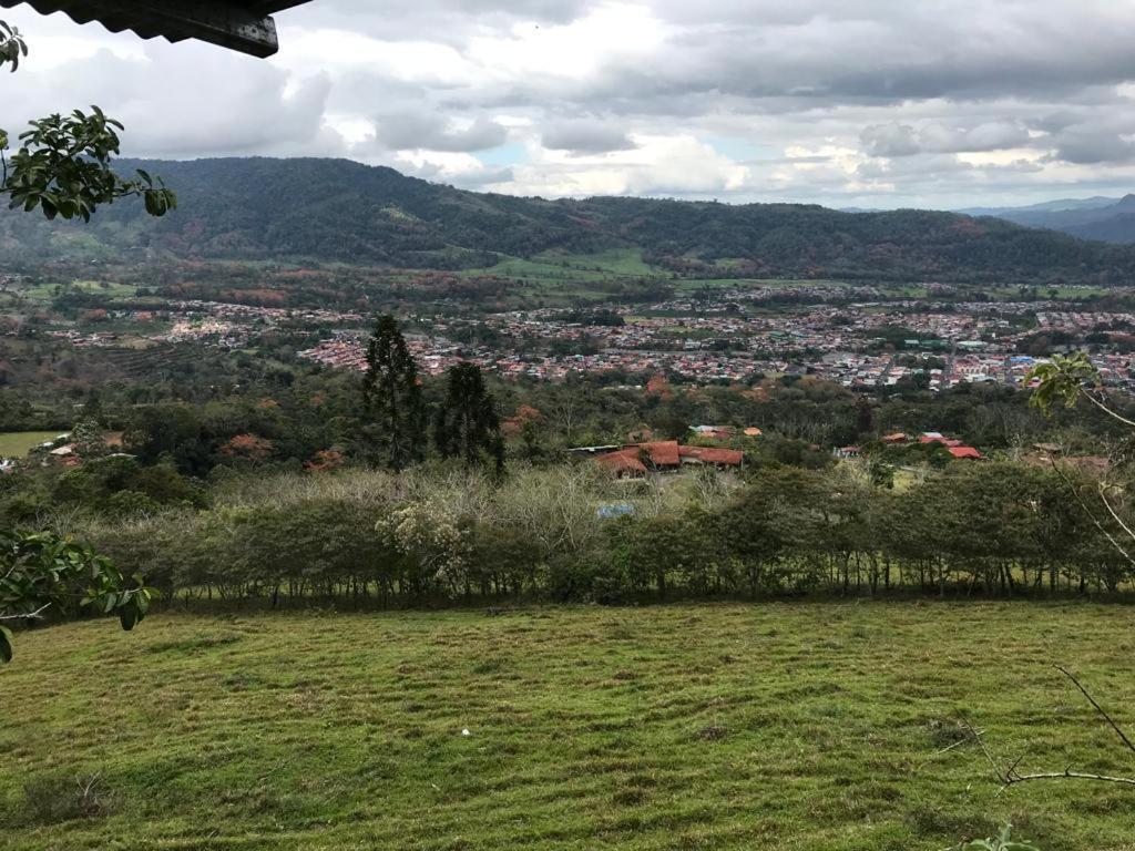Hotel Green Mountain توريالبا المظهر الخارجي الصورة